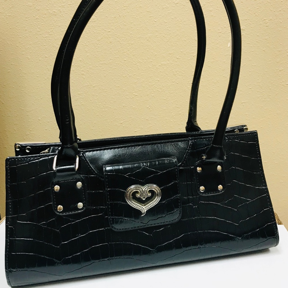 Black Purse w/Silver Heart